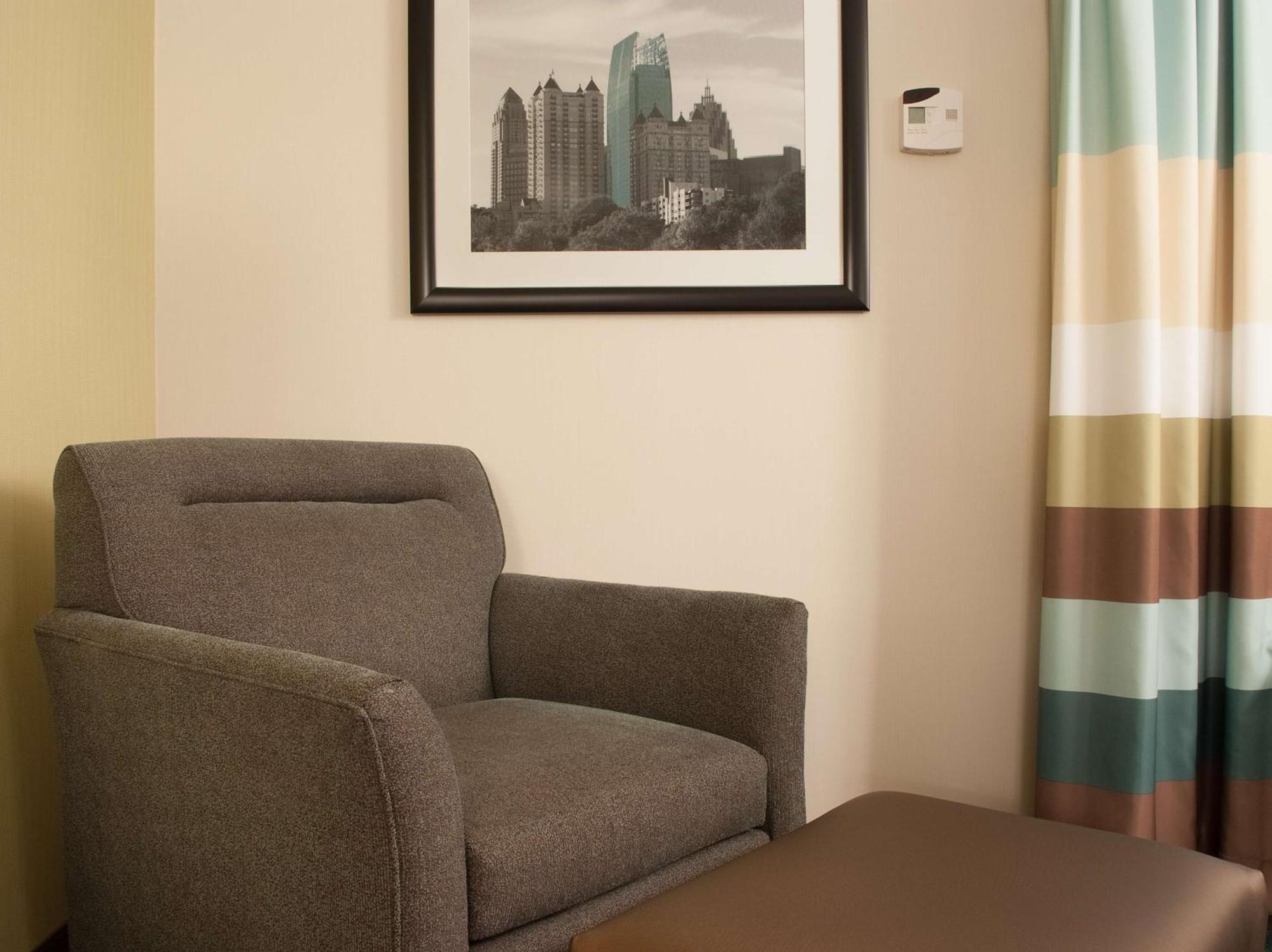 Hampton Inn Atlanta-North Druid Hills Exteriér fotografie