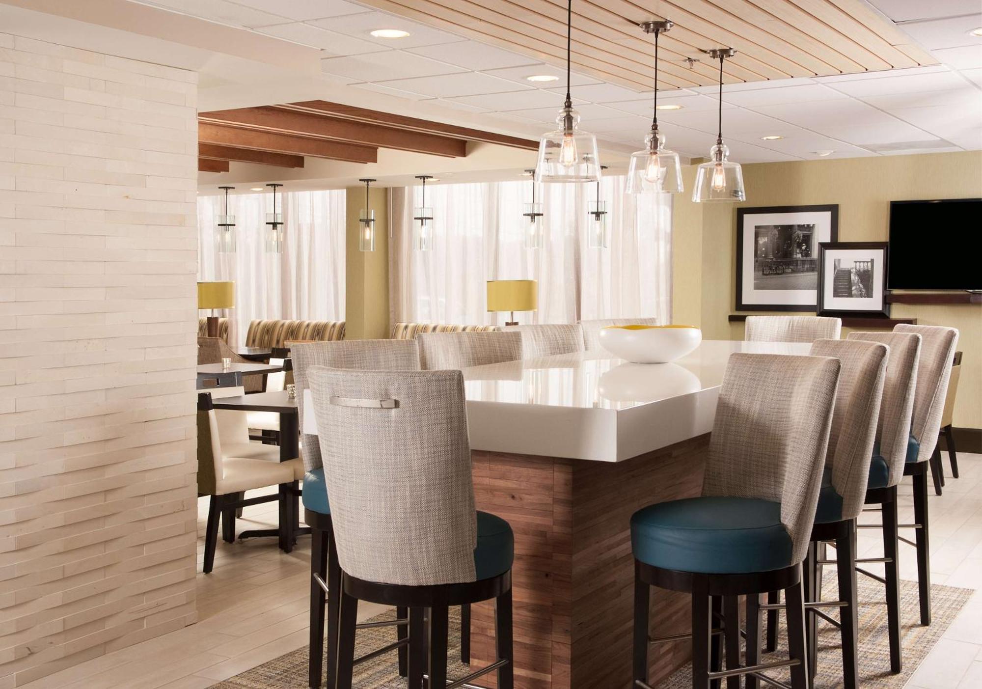 Hampton Inn Atlanta-North Druid Hills Exteriér fotografie
